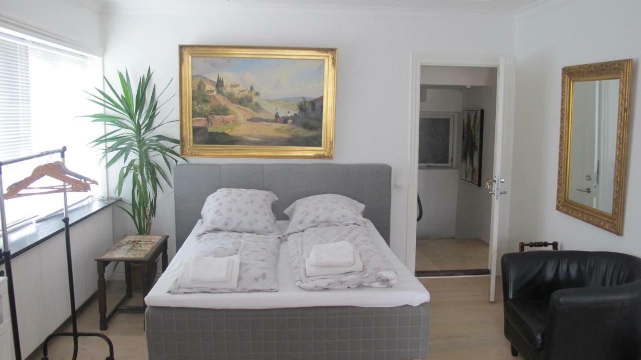 Guesthouse Sharon Apartments オールフス エクステリア 写真
